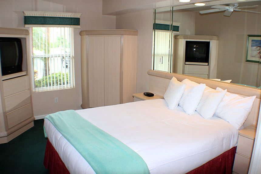 Bedroom orlando suites resorts