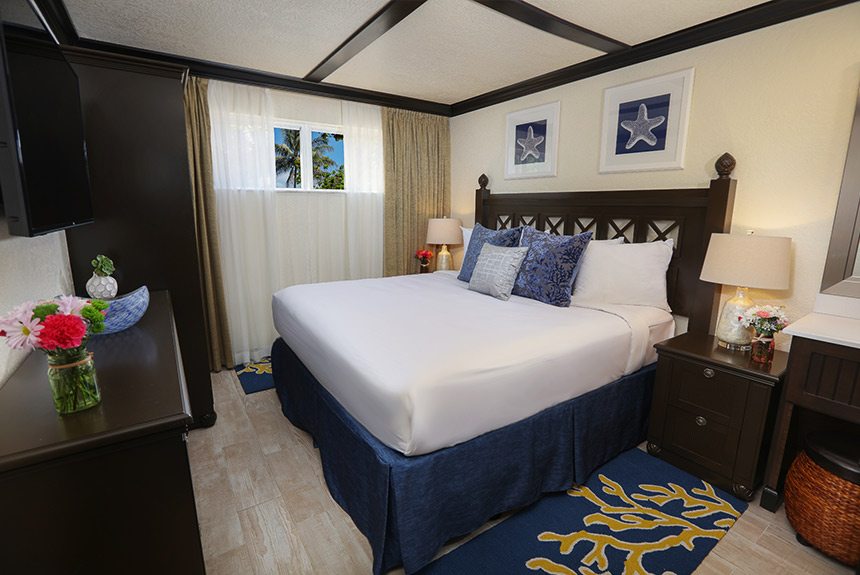 Wakulla Suites In Cocoa Beach Master Bedroom