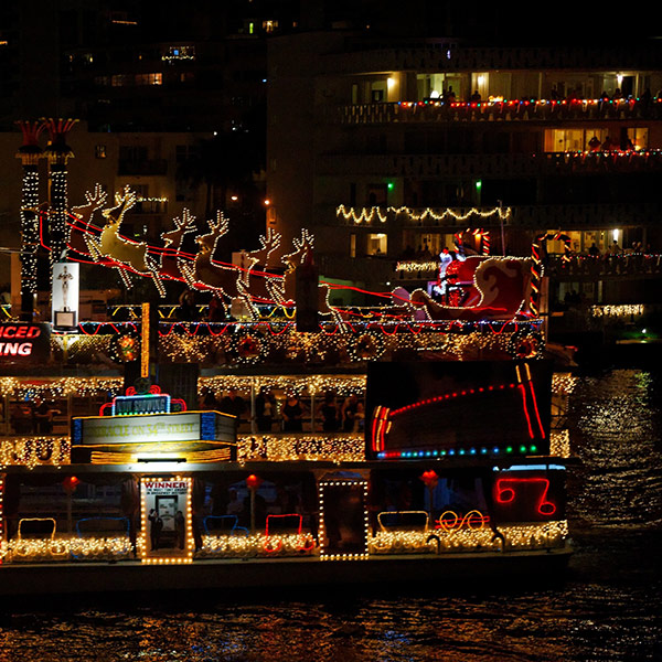 Intracoastal Christmas Regatta Boat Parade | Westgate Reservations