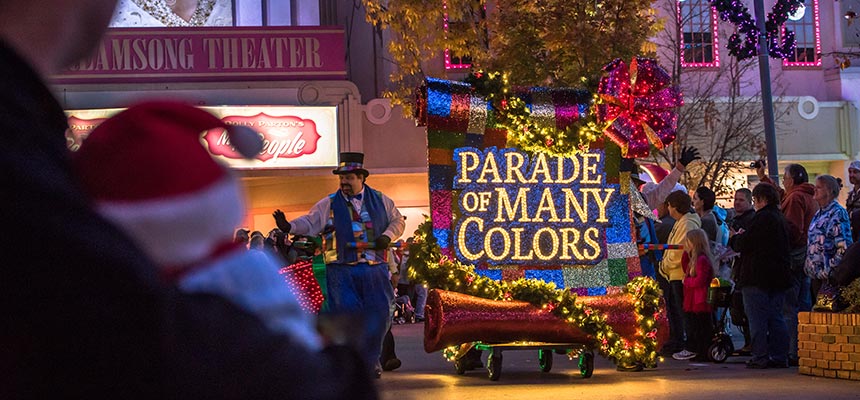 Christmas at Dollywood | Parade of Many Colors