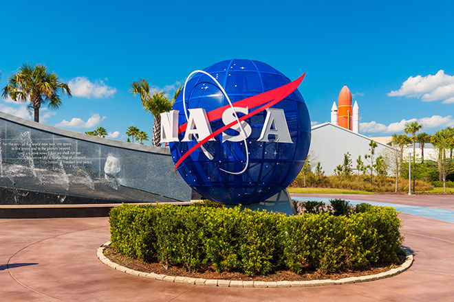 Westgate Orlando Vacation + 2 Kennedy Space Center Tickets