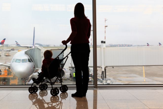 Vacaciones y viajes con bebés y niños: ¿Qué llevar en la maleta