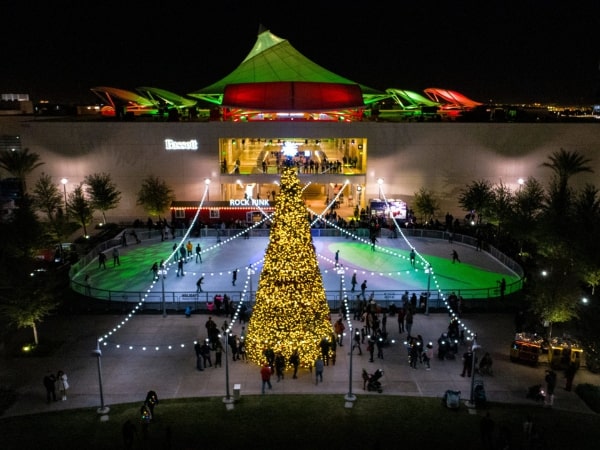 The Rock Rink Summerlin Las Vegas | Las Vegas Christmas Holiday Activities and Events in 2023 | Things to Do in Las Vegas