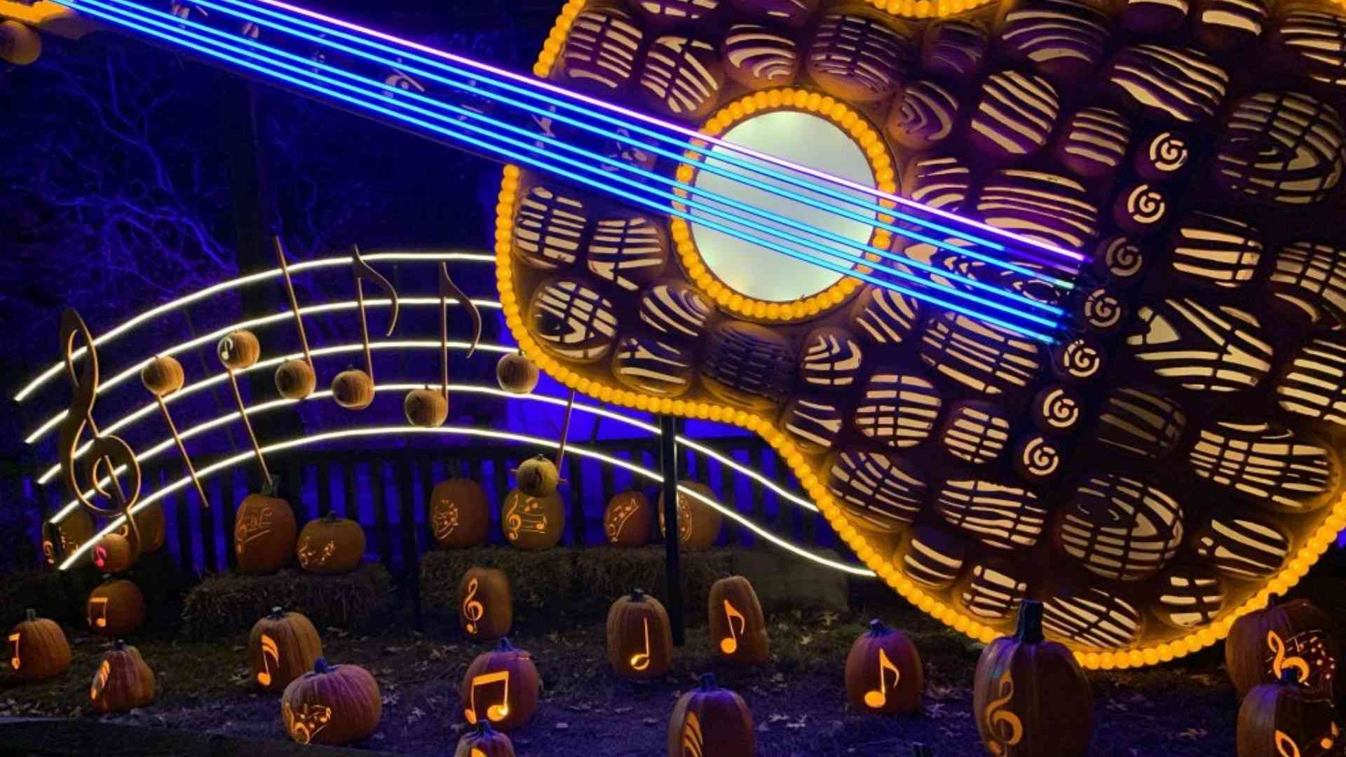 Dollywood's LumiNight Festival | Music Carved Pumpkins