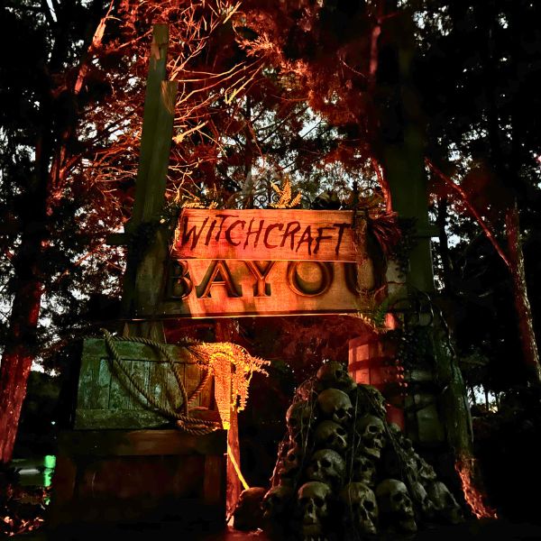 Witchcraft Bayou Scare Zone