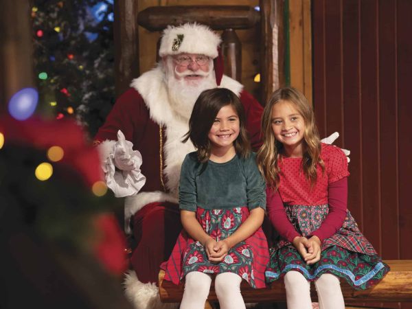 Santa’s Wonderland at Bass Pro Shops | Las Vegas Christmas Holiday Activities and Events in 2023 | Things to Do in Las Vegas