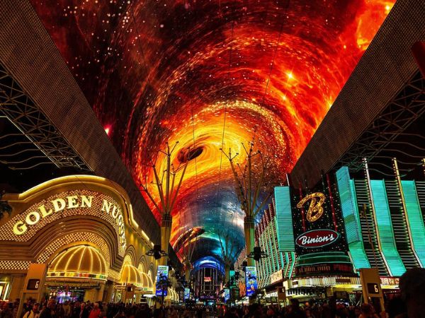 Fremont Street Experience | Things to Do in Las Vegas for Couples